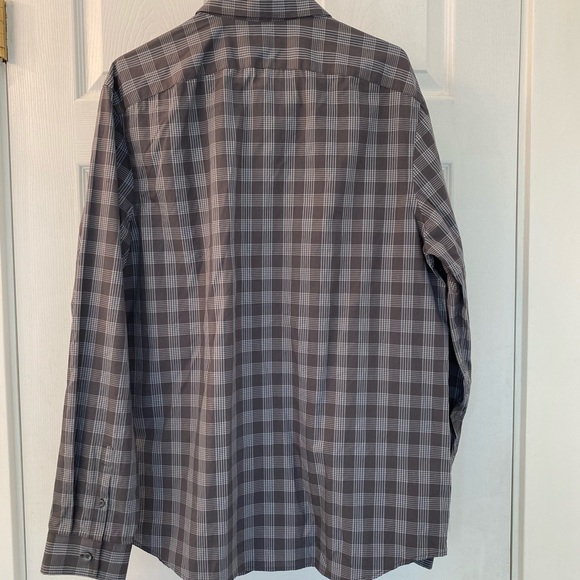 Men’s button down shirt - Picture 2 of 4